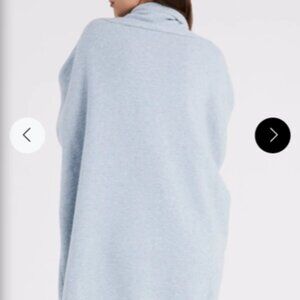 Beryll Oversized Cardigan - Ice Blue BRAND NEW